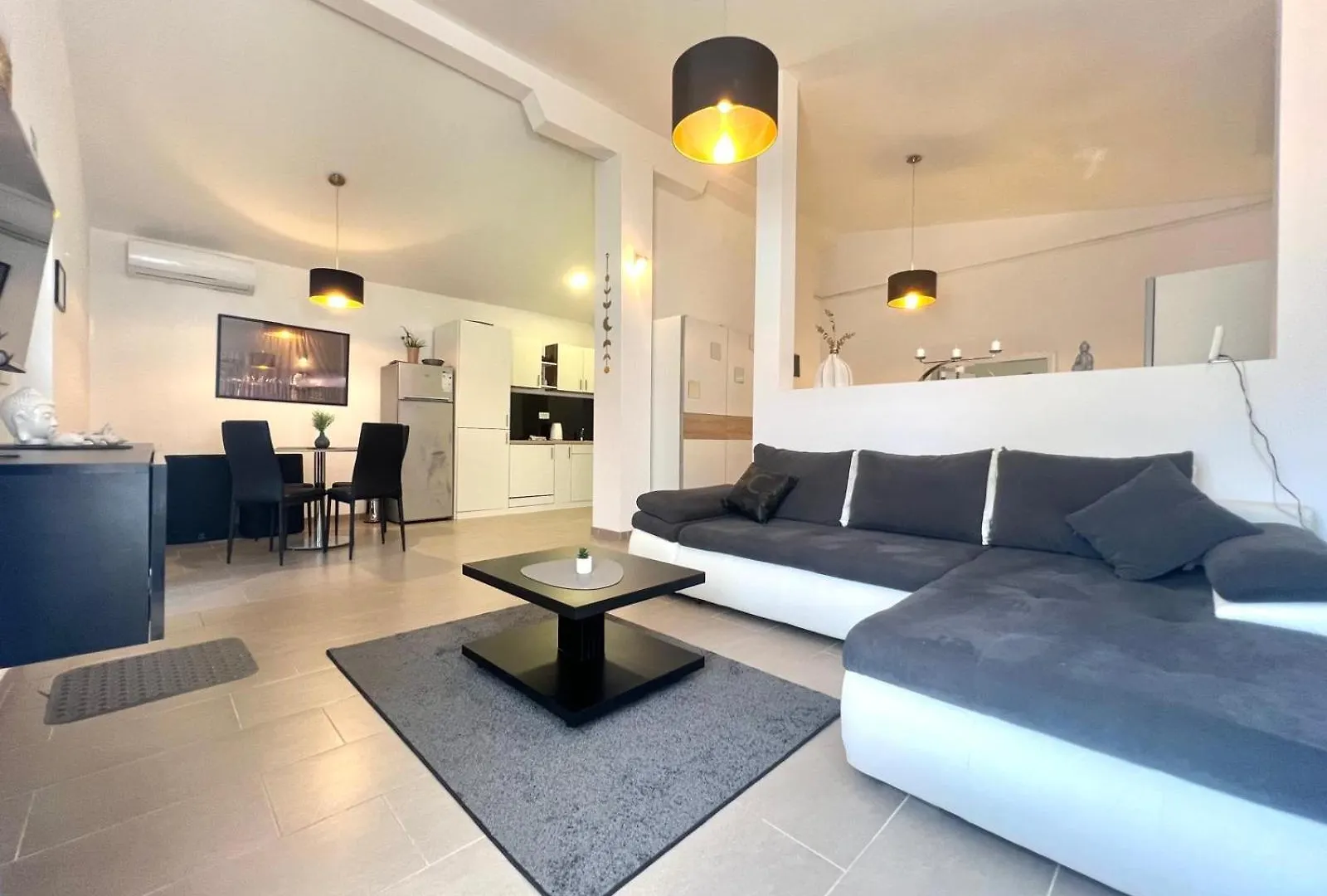 Azzurro Mare Appartement Pula