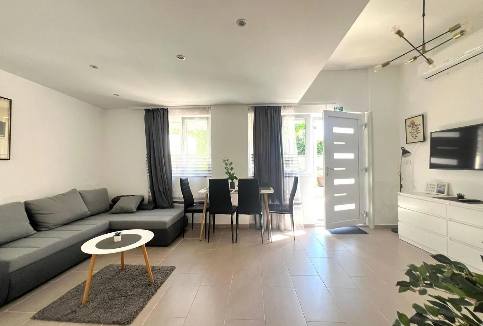 Azzurro Mare Appartement Pula