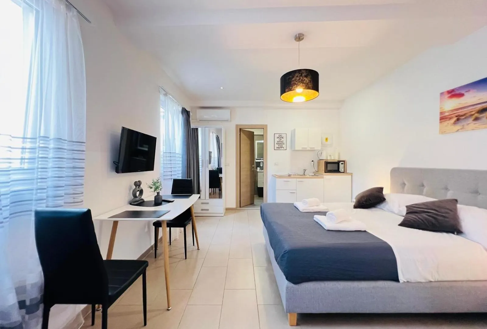 Azzurro Mare Appartement Pula 0*,  Kroatië